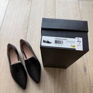 27 Edit Womens Hannah Black Leather Loafers Flats Size 7M